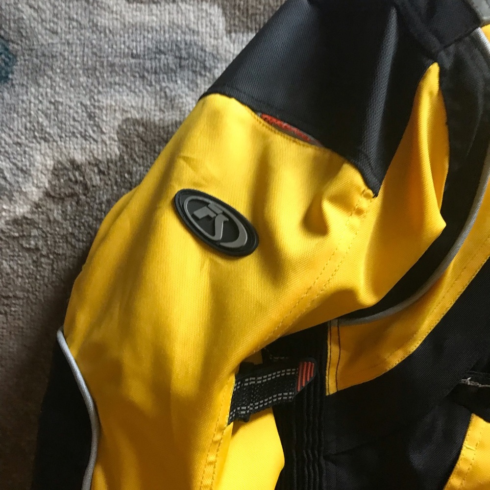 Fieldsheer Motorcycle Jacket Large - image 3